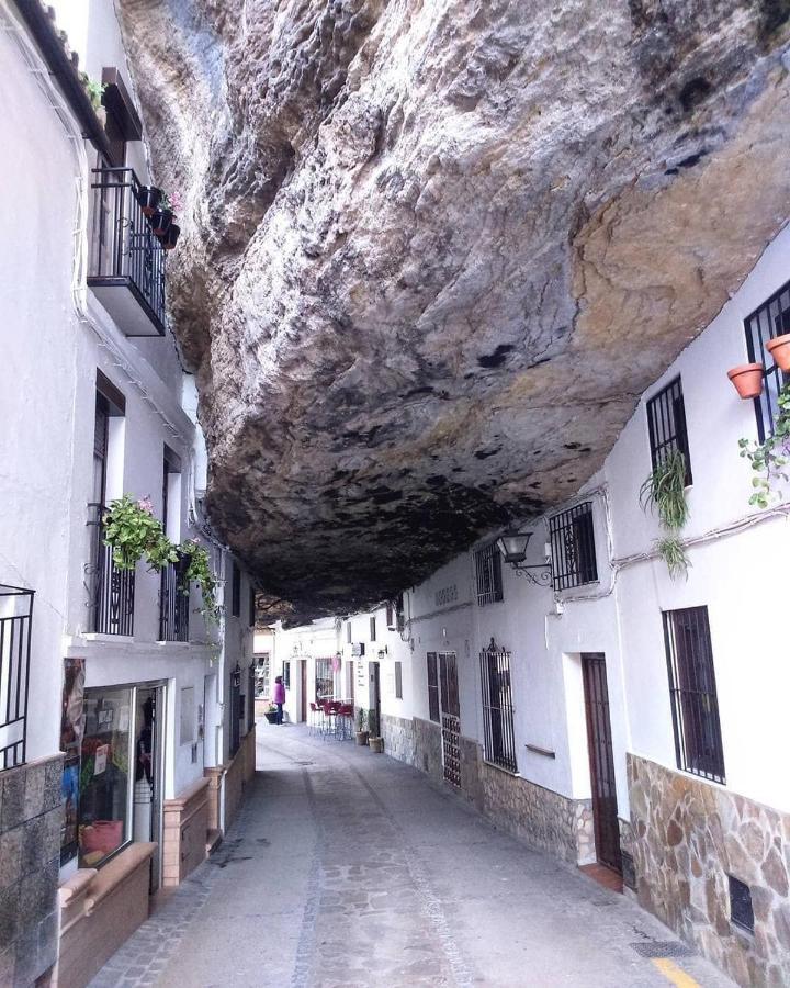 Apartamento Puente Triana Setenil De Las Bodegas Eksteriør billede