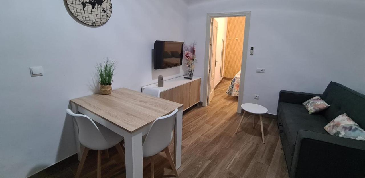 Apartamento Puente Triana Setenil De Las Bodegas Eksteriør billede